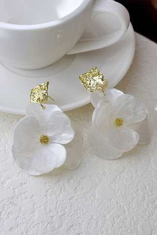Flower Shape Metal Stud Acrylic Earrings