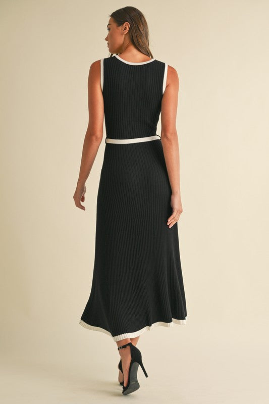 Sleeveless Contrast Sweater Knitted Midi Dress