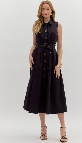 Solid sleeveless pleated midi dress