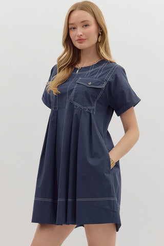 Solid short sleeve pleated mini dress