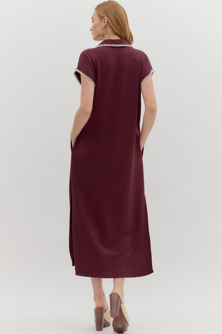 Solid jersey spread collar short sleeve side slit pullover midi dress