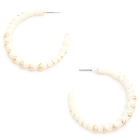 RAFFIA WRAPPED METAL OPEN CIRCLE EARRING