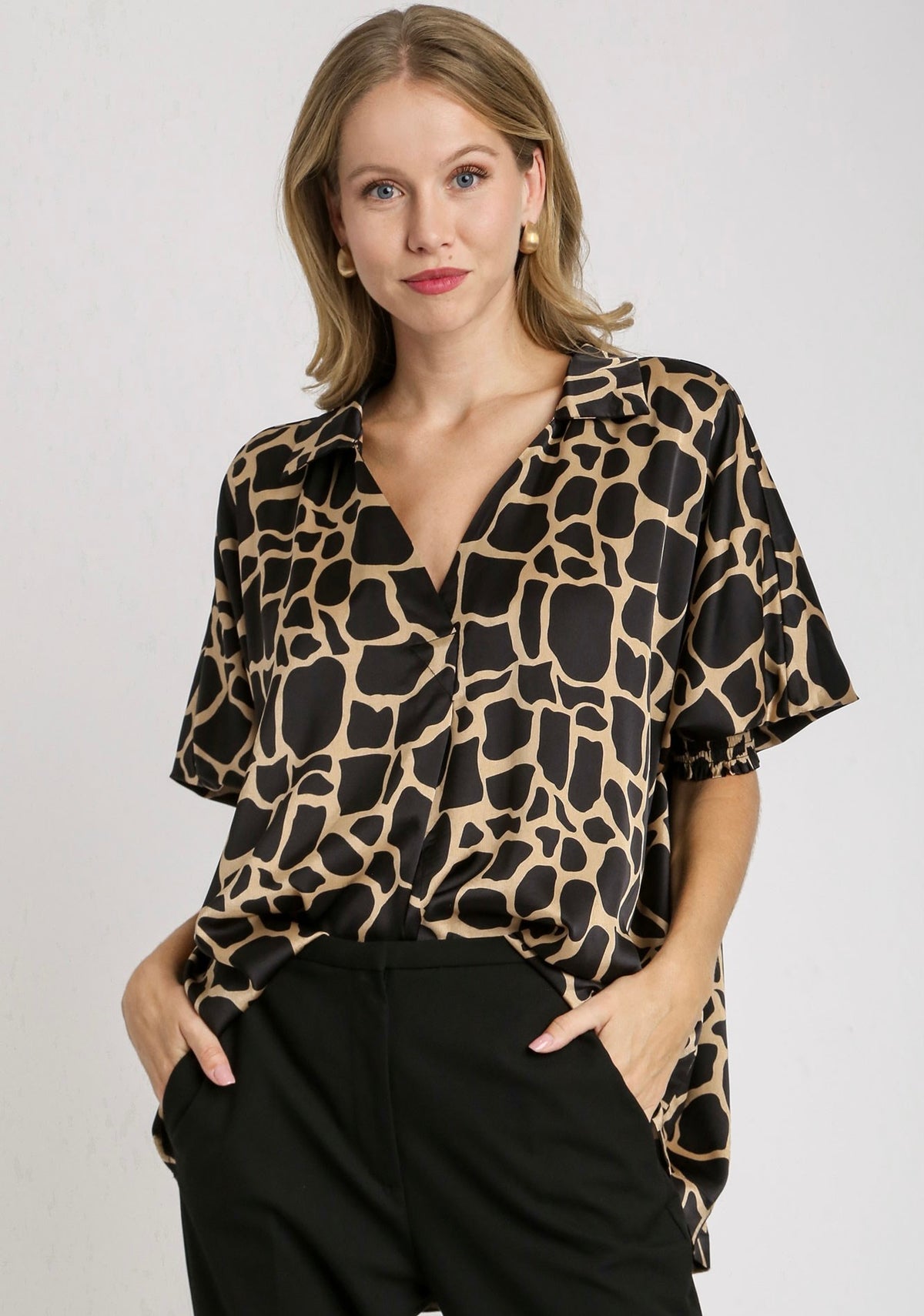 Satin Two Tone Giraffe Print Boxy Cut Oversized Collared Shirt
