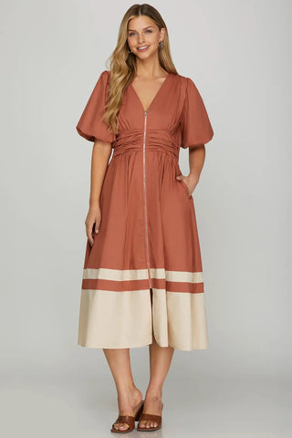 BUBBLE SLEEVE FRONT ZIP COLOR BLOCK MIDI DRESS