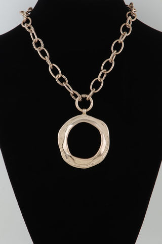 Hammered Loop Link Chain Necklace