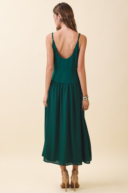 Scoop Neckline Sleeveless Flowy Hem Maxi Dress
