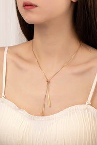 Delicate  box chain necklace with triangle pendants