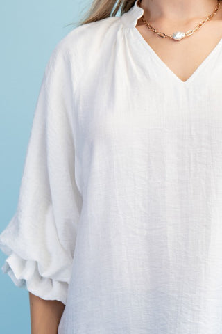 Scalloped Edged V-neck Blouse
