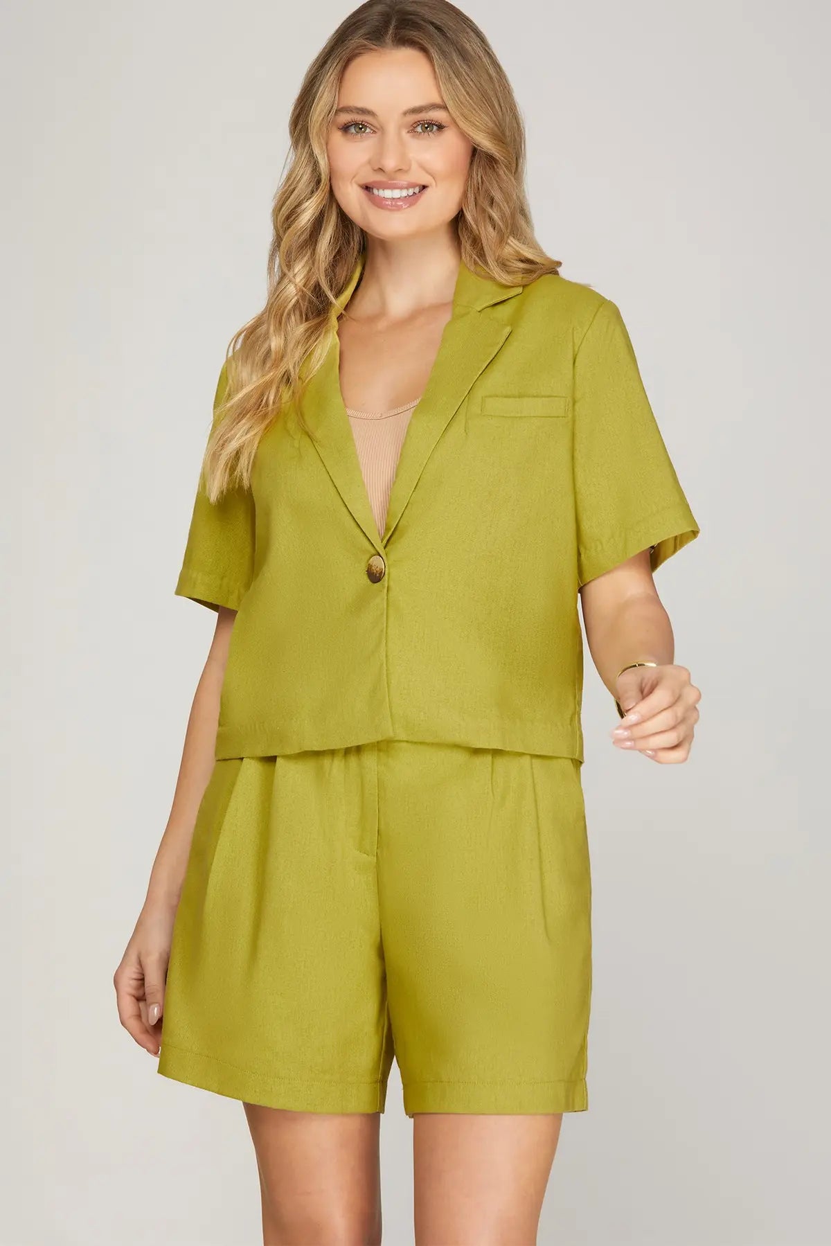 HALF SLEEVE SINGLE BUTTON SHORT JACKET