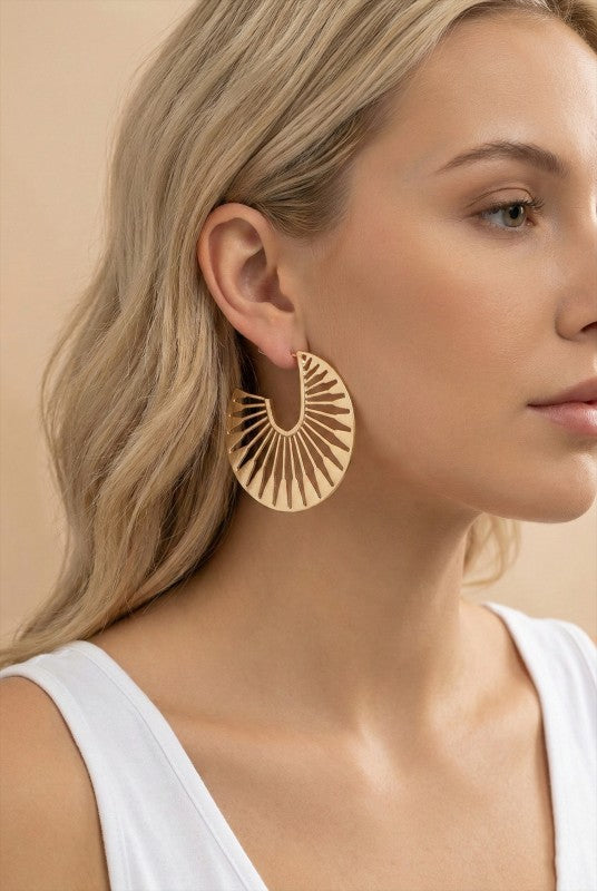 Geo Shape Cut Out Disk Earrings