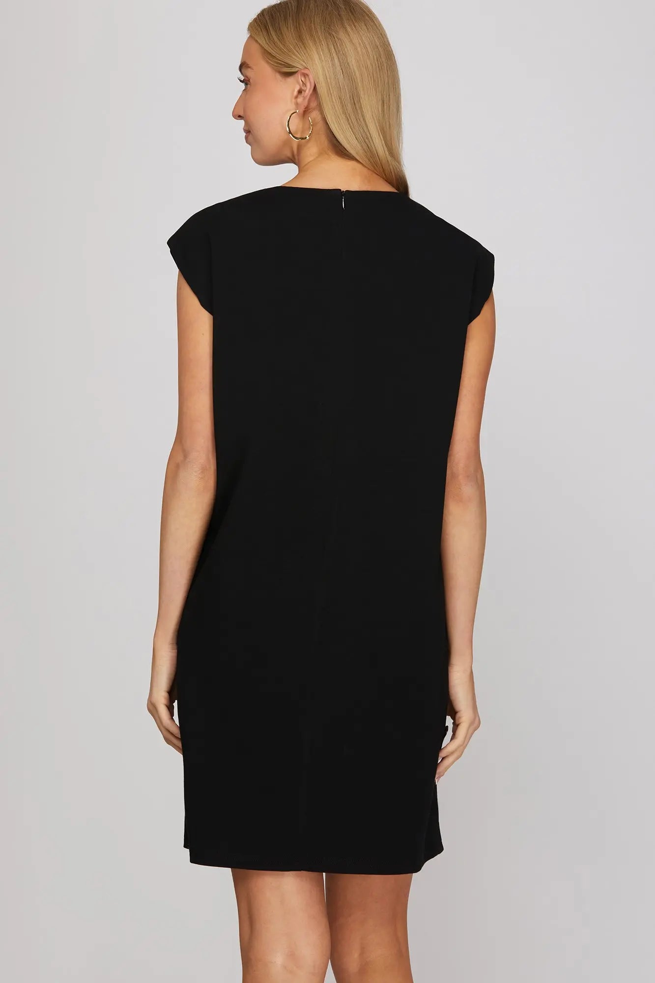 SLEEVELESS SIDE BUTTONED KNIT MINI DRESS WITH POCKETS