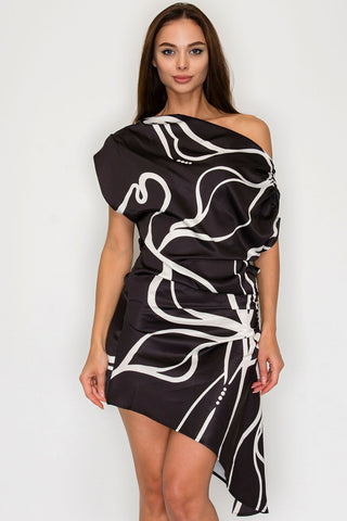 Unbalance Shoulder Shirring Floral Mini Dress