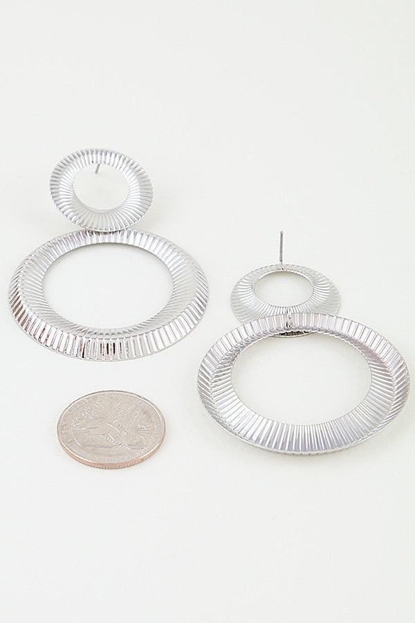 Ribbed Open Disc Drop Earrings
