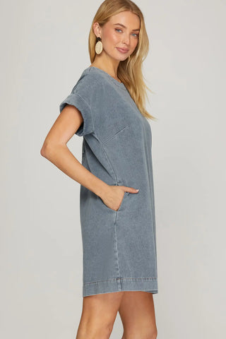 SHORT DROP SLEEVE WOVEN WASHED DENIM BACK BUTTONED MINI DRESS WITH POCKETS