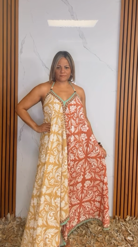 A printed woven midi scarf dress