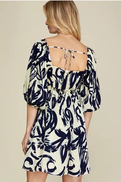 1/2 BUBBLE SLEEVE PRINT DRESS WITH BACK TIE