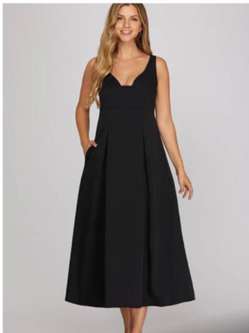 Sleeveless Stretched Woven Midi Dress With Pockets