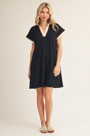 Drop shoulder solid casual dress with contrast accent