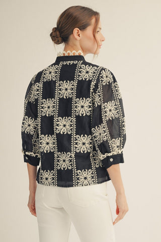 3/4 sleeves button down 3D embroidery top with scallop trim detail