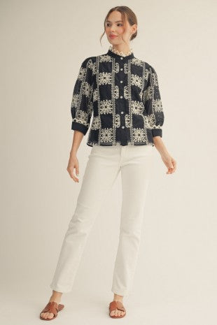 3/4 sleeves button down 3D embroidery top with scallop trim detail