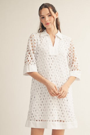 3/4 sleeves crochet shift dress with solid contrast, side pockets
