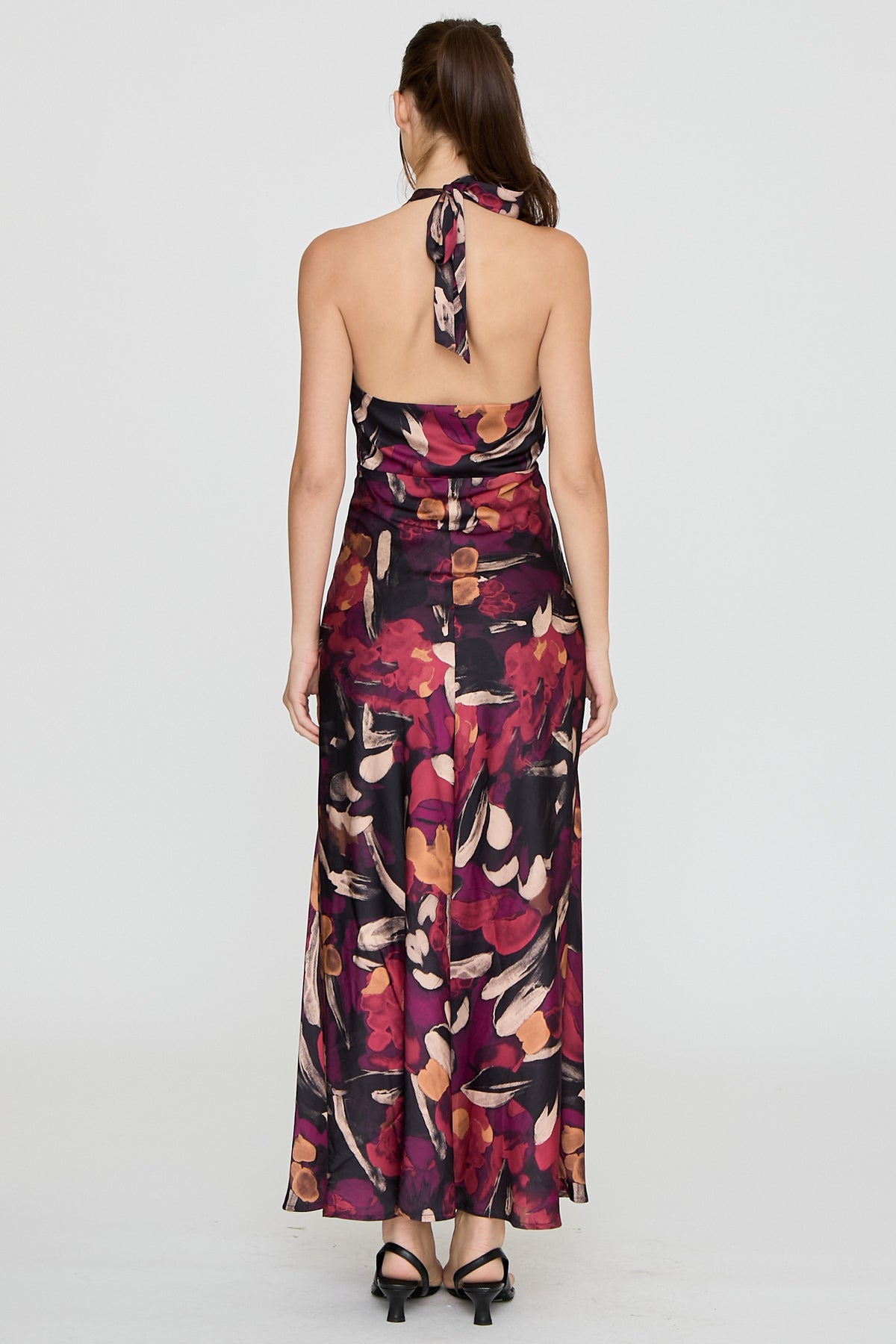 HALTER TIE NECK BIAS MAXI DRESS