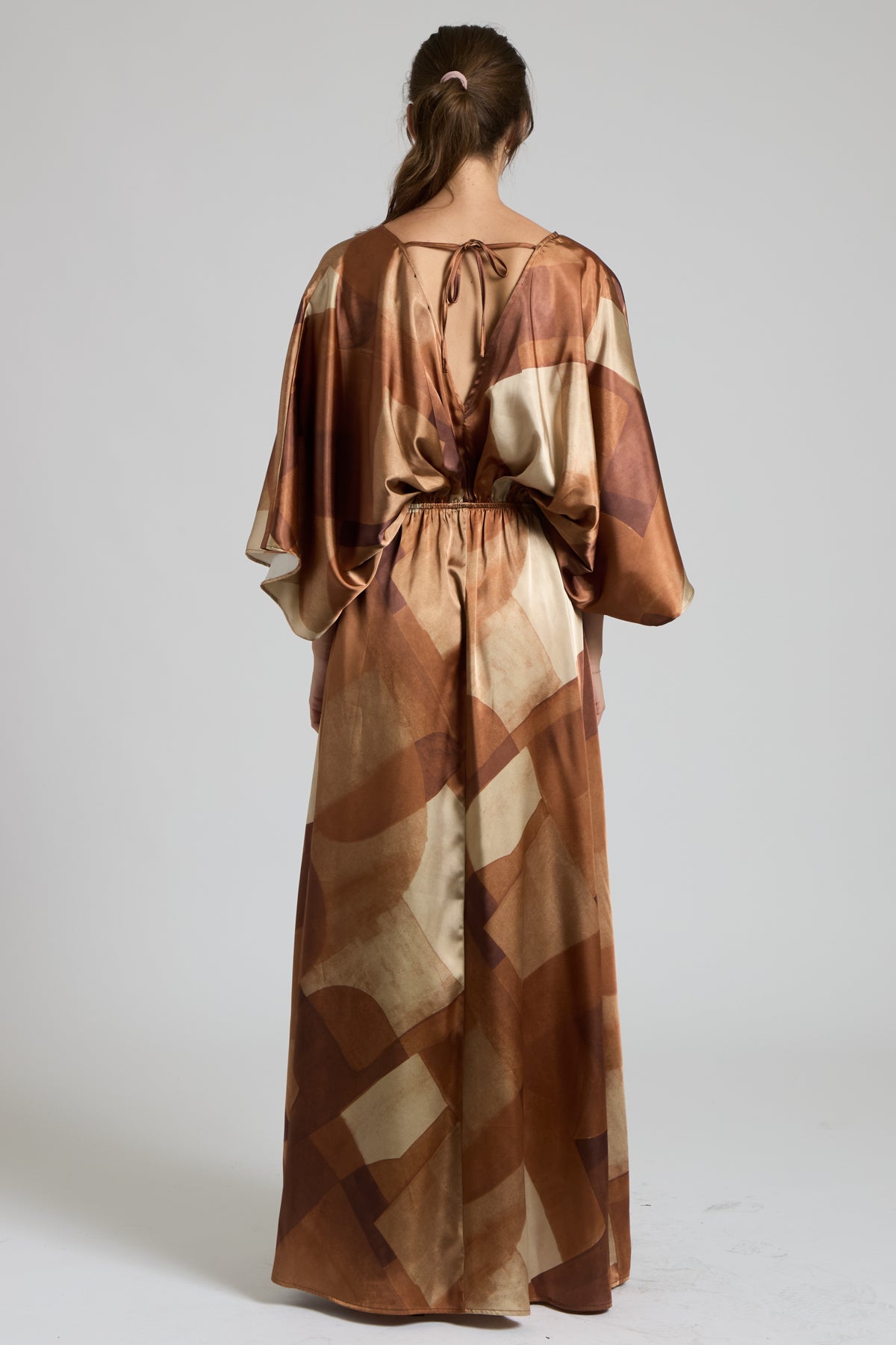 SATIN KIMONO SLEEVE ABSTRACT MAXI DRESS