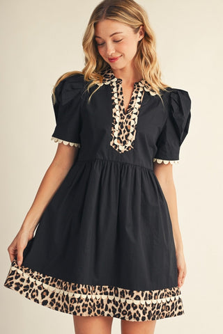Puff shoulder short sleeves notched v neck dress