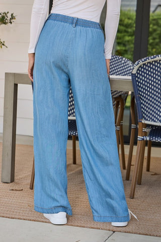 Washed Chambray Denim Cargo Pocket