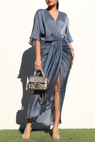 V NECK WOVEN RUCHED MIDI DRESS