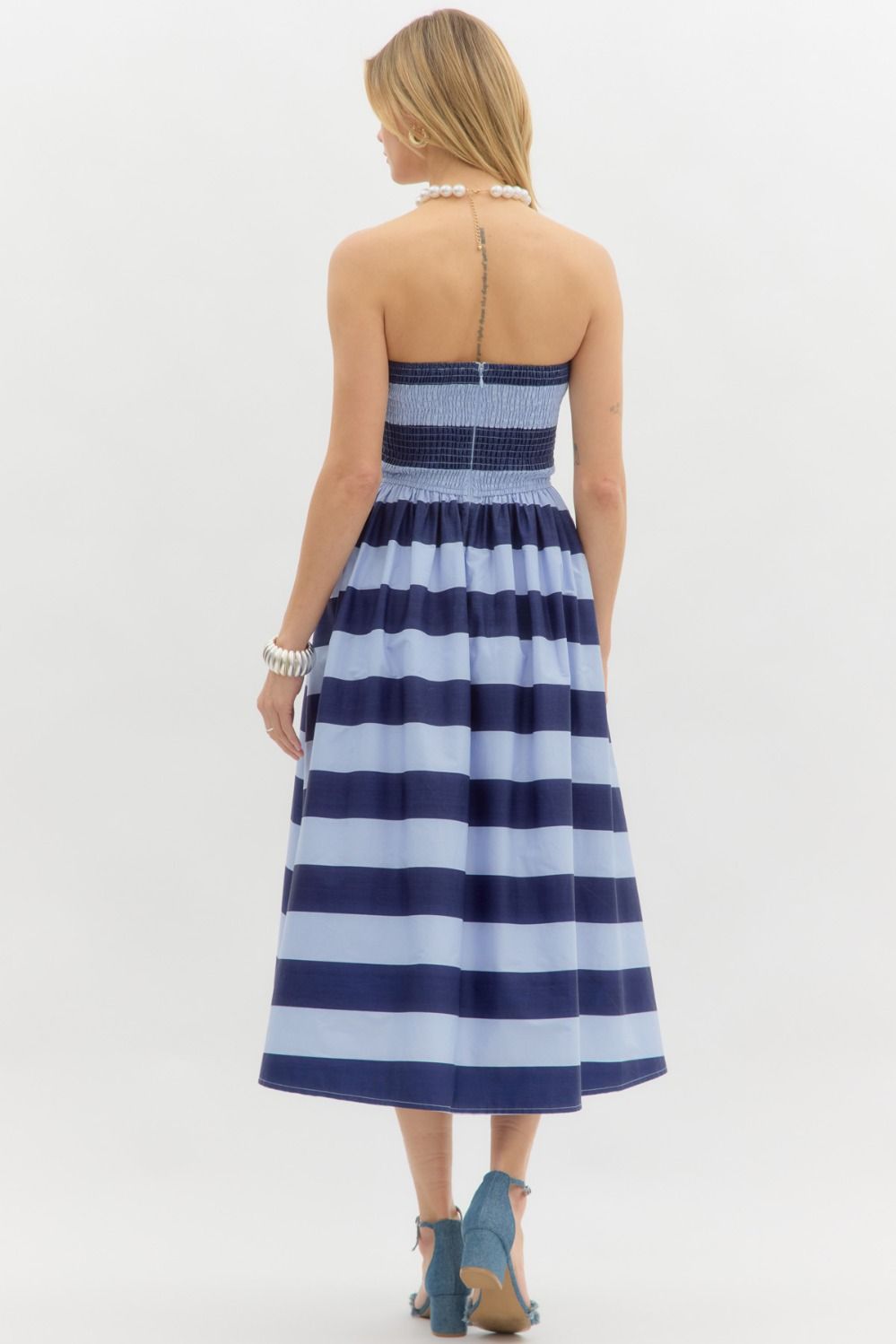 Stripe print strapless pleated midi dress