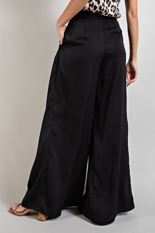 PLEATED WIDE LEG PANTS